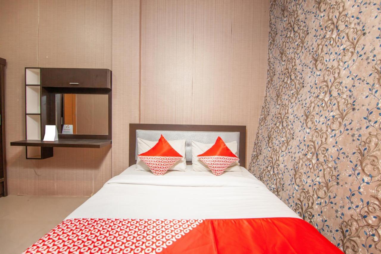 Oyo 2310 Residence 68 Pematangsiantar Dış mekan fotoğraf